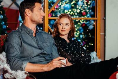 Lifetime Sets Its First-Ever Christmas Movie Centered on a Gay Romance - thewrap.com - New York - county Story - city Milwaukee - city Hugo
