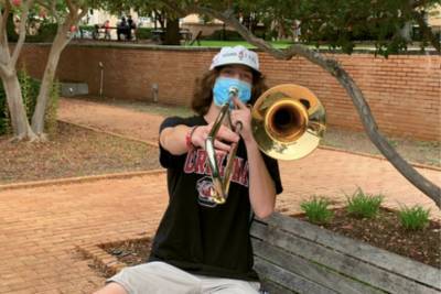 Trombonist Drowns Out Homophobic Anti-Black Lives Matter Rally Speaker - www.starobserver.com.au - South Carolina