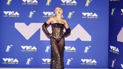 Miley Cyrus Wows in Sparkly Sheer Dress at 2020 MTV Video Music Awards - www.etonline.com