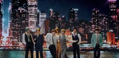 BTS Dance Through Virtual NYC for 'Dynamite' Performance at MTV VMAs 2020 - Watch! - www.justjared.com - New York - South Korea