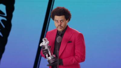 2020 MTV VMAs: The Weeknd, Lady Gaga and More Send Powerful Political Messages - www.etonline.com