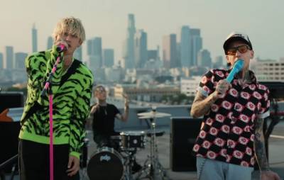 Watch Machine Gun Kelly team up with Travis Barker and Blackbear for MTV VMAs 2020 performance - www.nme.com