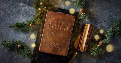 Iceland unveils its Christmas 2020 food range including a salted caramel gold bar cheesecake, seafood canapés and more - www.dailyrecord.co.uk - Iceland