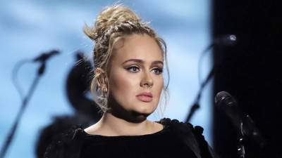 Adele Accused of Cultural Appropriation for Putting Hair in Bantu Knots - variety.com - Jamaica