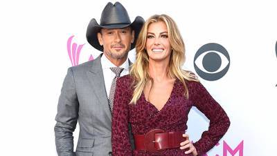 Tim McGraw Lovingly Looks Into Faith Hill’s Eyes In Cute Pic Taken When They 1st Started Dating - hollywoodlife.com