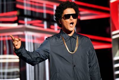 Bruno Mars Opens Up On Songwriting Struggles - etcanada.com