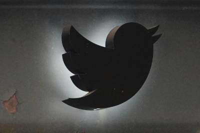 Twitter Sees $150-$250 Million Hit From FTC Data Security Complaint - deadline.com