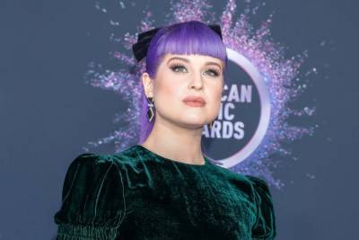 Kelly Osbourne Calls Out ‘Disgusting’ Trolls For Saying It’s ‘Great’ That Her Father Ozzy Osbourne Is ‘Dying’ From Parkinson’s Battle - etcanada.com