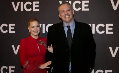 Amy Adams & Adam McKay Reunite For Limited Walmart Drama ‘Kings Of America’ At Netflix - deadline.com