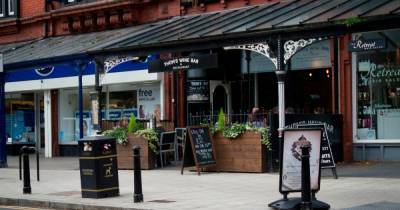 Heaton Moor bar set to reopen doors after closing due to staff coronavirus cases - www.manchestereveningnews.co.uk