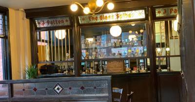 A new Victorian-style craft beer bar has opened in Stockport's Old Town - www.manchestereveningnews.co.uk - city Old