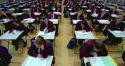 Rutherglen and Cambuslang pupils receive exam results - www.dailyrecord.co.uk - Scotland