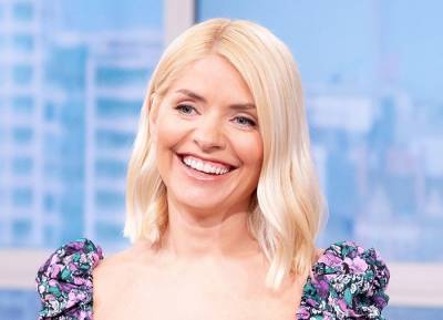 Holly Willoughby shares touching tribute to husband Dan on wedding anniversary - evoke.ie
