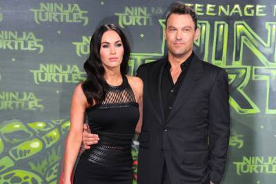 Brian Austin Green tries to “avoid” coverage of estranged wife Megan Fox’s new romance - www.hollywood.com