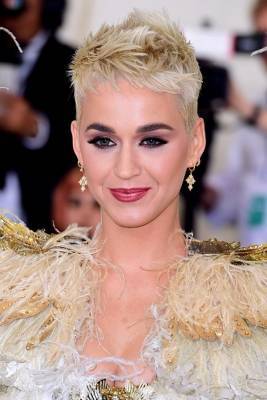 Katy Perry: Pregnancy during pandemic has been an emotional rollercoaster - www.breakingnews.ie