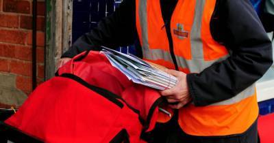 Royal Mail worker slams employer after city centre sorting office remains open - despite claims fifteen staff members have contracted Covid-19 - www.manchestereveningnews.co.uk