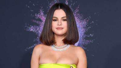 Selena Gomez's Rare Beauty Makeup Line: Everything We Know - www.etonline.com - Mexico - Canada