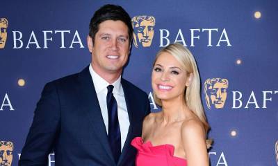 Tess Daly shares loved-up selfie with Vernon Kay after being whisked to Cannes - hellomagazine.com - France