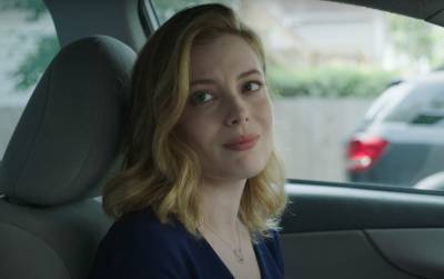 Gillian Jacobs And Kris Ray Chat About “I Used To Go Here” - www.hollywoodnews.com