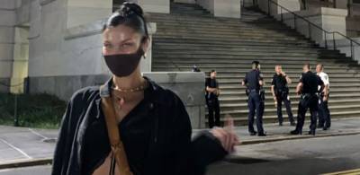 Bella Hadid Flips Off Police for Not Wearing Face Masks - www.justjared.com - New York - New York