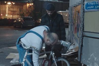 Shortlist 2020: How a Real-Life Bike Theft Inspired ‘White Eye’ (Video) - thewrap.com