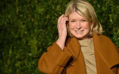 Martha Stewart claps back at fan who called her lobster dish ‘tone deaf’ in light of pandemic - www.foxnews.com