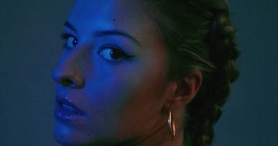 Sophie Beem Drops New Single ‘Petty,’ an Anthem About ‘Mind Games’ - www.usmagazine.com