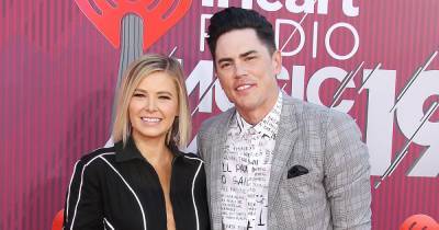 Ariana Madix - Tom Sandoval - Tom Sandoval Dishes on His ‘Hang Sessions’ in Quarantine With Girlfriend Ariana Madix - usmagazine.com - city Sandoval