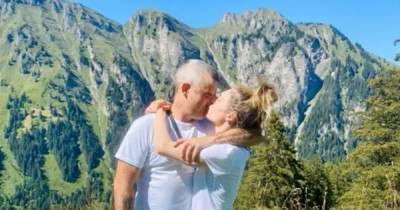 Inside Robbie Williams and Ayda Field's incredible wedding anniversary holiday in the mountains - www.ok.co.uk - Los Angeles