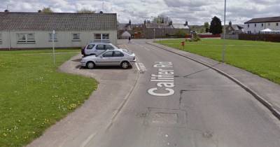Police launch hunt for three hooded thugs who mugged man in Moray - www.dailyrecord.co.uk