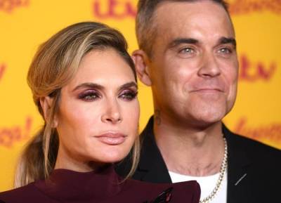 Ayda Field gushes over husband Robbie Williams on 10th wedding anniversary - evoke.ie