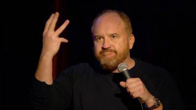 Louis C.K. Makes Surprise Appearance At Dave Chappelle Comedy Show - etcanada.com - Ohio - city Yellow Springs, state Ohio