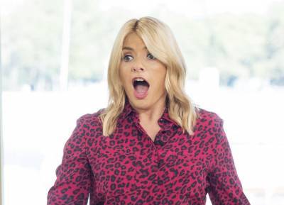 Girl power! Holly Willoughby makes major career move with an all-female team - evoke.ie