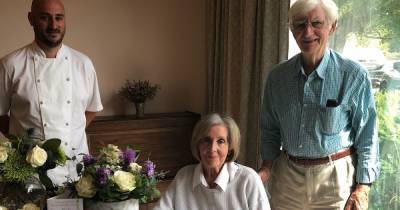 'A genuine act of kindness': The married couple who waited 60 years for this emotional breakfast - all because of a mistake they made after their wedding day - www.manchestereveningnews.co.uk - Manchester