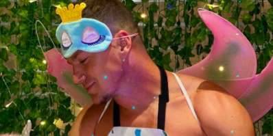 Channing Tatum Adds A Touch Of Sparkle In Magical Princess Outfit With Unicorn Friends - www.msn.com