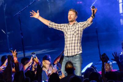Dierks Bentley Stars In ‘Hot Country Knights’ Mockumentarty Series For Quibi - deadline.com