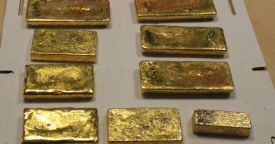 Where's the best place to stash eight gold bars worth £750k on your way through Manchester Airport? Your LUNCH BOX... obviously - www.manchestereveningnews.co.uk - Manchester - Dubai