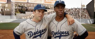 Chadwick Boseman’s Jackie Robinson Pic ‘42’ To Play AMC Theatres This Weekend In Celebration Of Actor’s Work - deadline.com