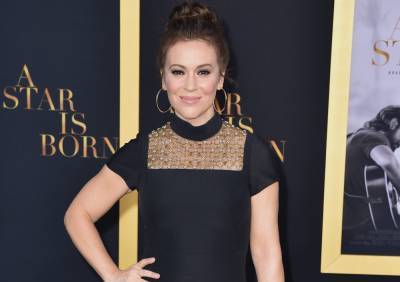 Alyssa Milano Is Disappointed In Ivanka Trump: ‘She Told Me I Was Her Hero’ - etcanada.com