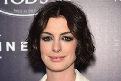 ‘Lockdown': Anne Hathaway in Talks to Star in Doug Liman Pandemic Movie - thewrap.com