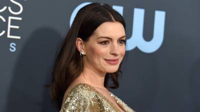 Anne Hathaway in Talks for Doug Liman’s Pandemic Movie ‘Lockdown’ - variety.com