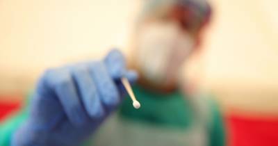 Man sent to hospital after swallowing entire Covid-19 swab stick - www.manchestereveningnews.co.uk