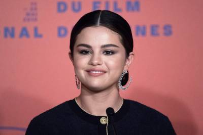 Selena Gomez Admits Quarantine Is ‘Probably The Most Time I’ve Spent On My Own Since I Was 16’ - etcanada.com