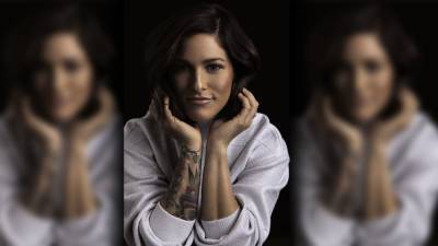 Cassadee Pope Recruits Fans For Touching ‘Rise And Shine’ Music Video - etcanada.com