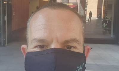 This Morning's Martin Lewis scares fans by donning bizarre face mask - hellomagazine.com