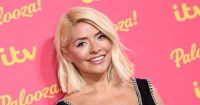 Holly Willoughby responds to Celebrity Juice replacement - www.msn.com