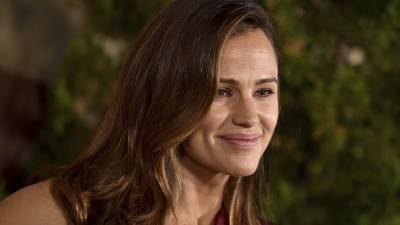 Jennifer Garner Had the Best Response to Rumors She’s Pregnant With Her Ex’s Baby - stylecaster.com