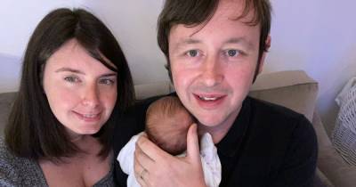 Finally reunited with his wife and newborn son, the intensive care doctor who left home for five months to fight coronavirus - www.manchestereveningnews.co.uk