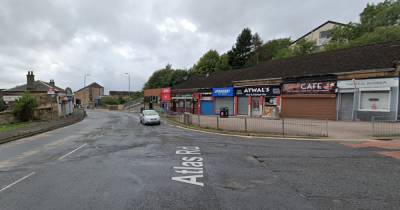 Elderly man, 80, left 'shaken' after being robbed in broad daylight in Glasgow's Springburn - www.dailyrecord.co.uk