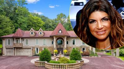 Look Inside 'RHONJ' Star Teresa Giudice's Mansion, Which She's Selling for $2.5 Million (Photos) - www.justjared.com - New Jersey